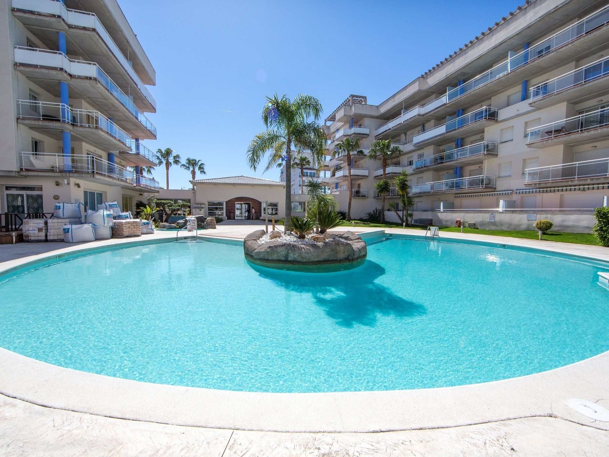 Port Canigo Apartments Roses Kültér fotó